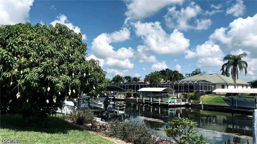 145 SE 32nd Street Cape Coral FL 33904
