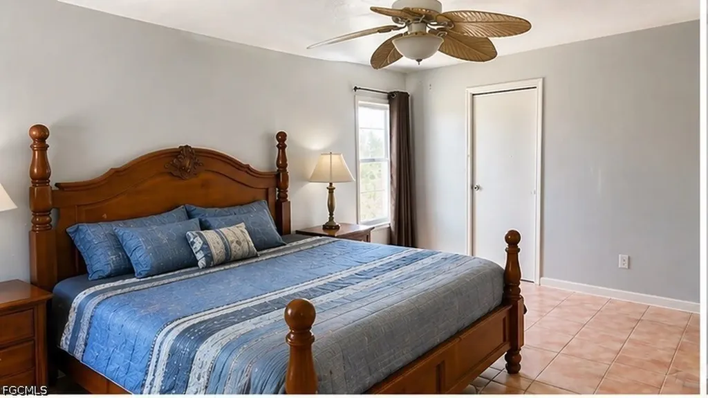 145 SE 32nd Street Cape Coral FL 33904