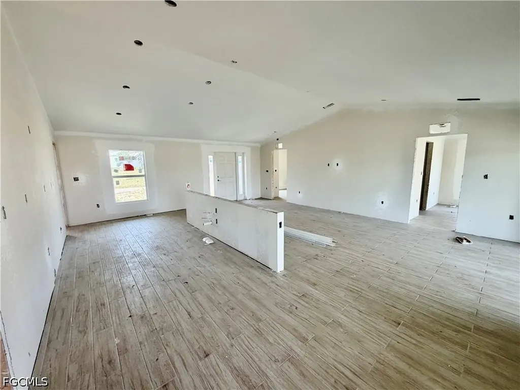 1123 NW 24th Terrace Cape Coral FL 33993