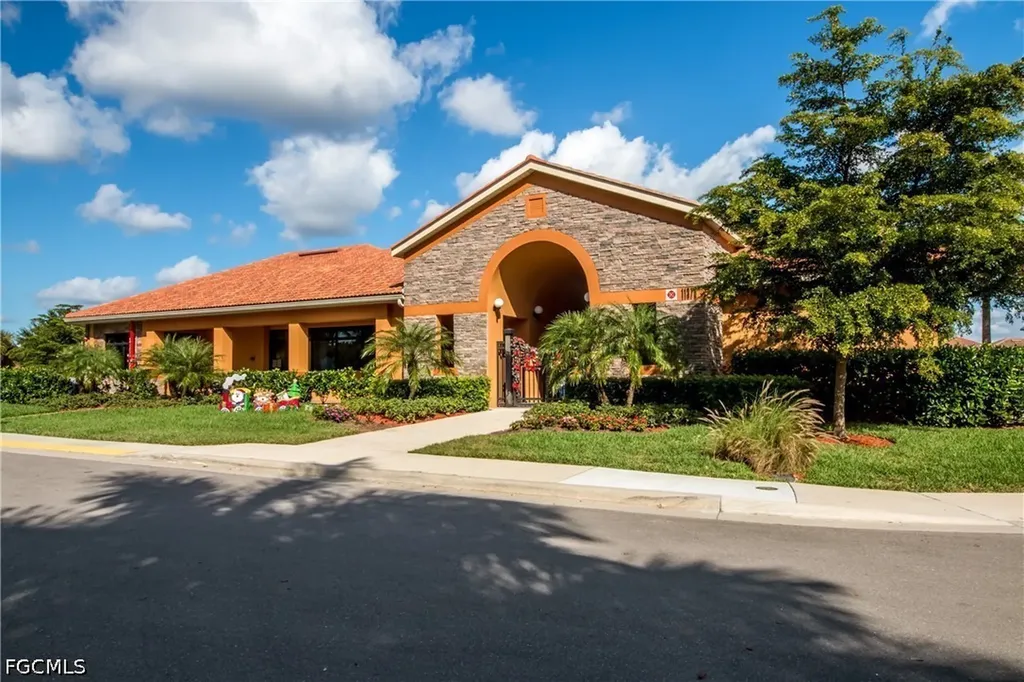 9312 River Otter Drive Fort Myers FL 33912