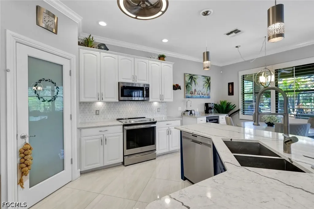 9312 River Otter Drive Fort Myers FL 33912