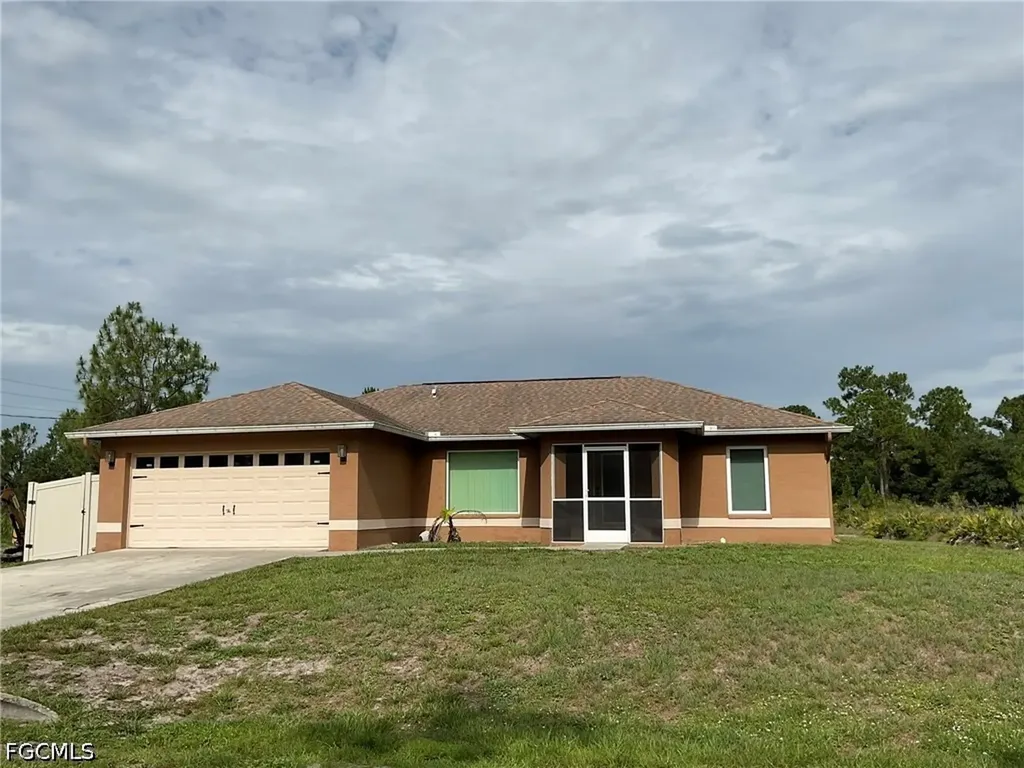 1703 Hibiscus Avenue Lehigh Acres FL 33972