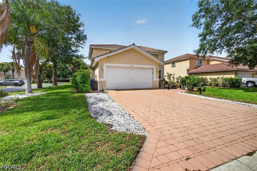 9377 Scarlette Oak Avenue Fort Myers FL 33967
