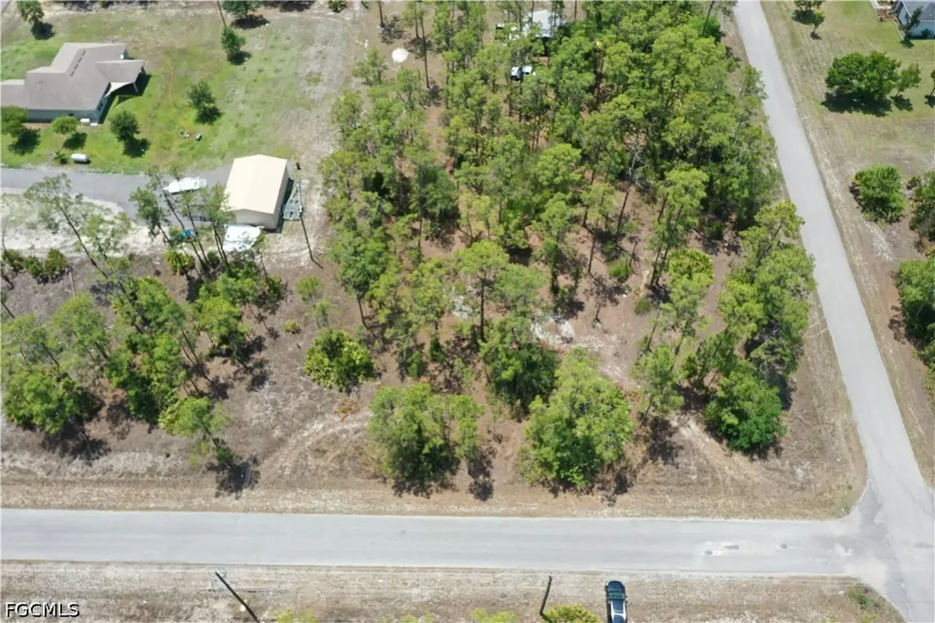 1002 E 15th Street Lehigh Acres FL 33972