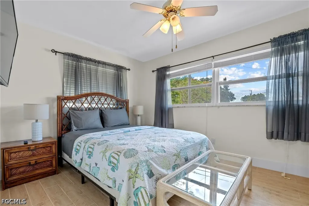 4116 Country Club Boulevard Cape Coral FL 33904