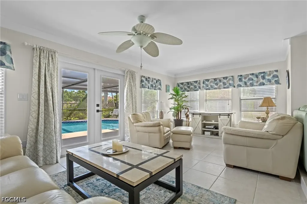 4116 Country Club Boulevard Cape Coral FL 33904