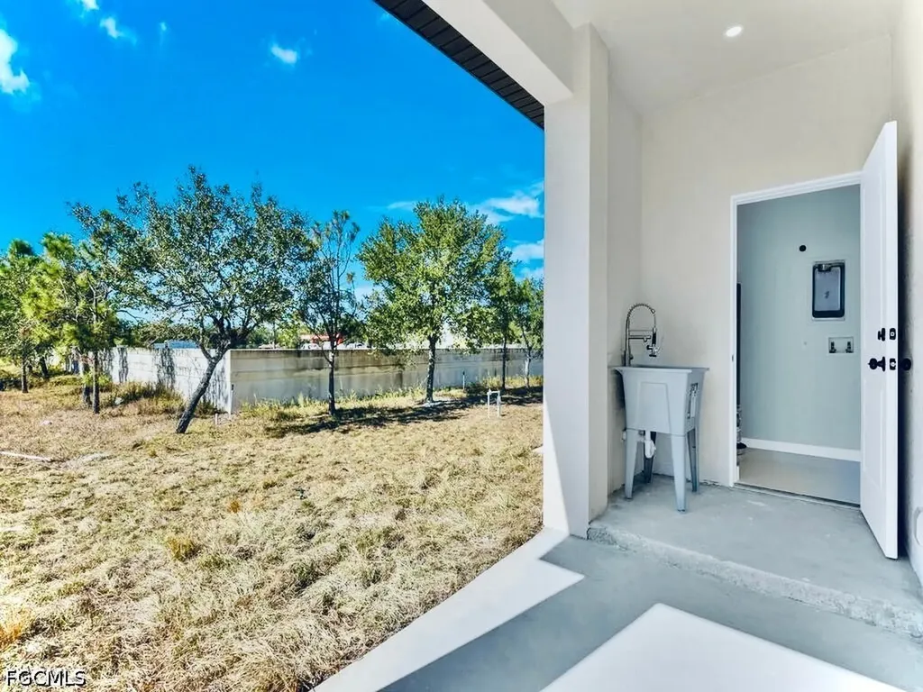 718 Bedford Point Avenue Lehigh Acres FL 33974