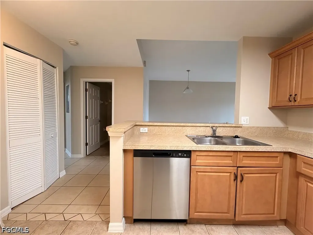 4299 Bellasol Circle Fort Myers FL 33916