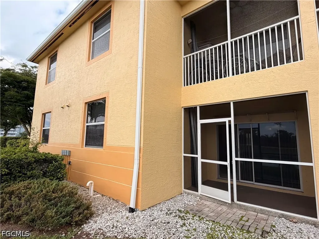 4299 Bellasol Circle Fort Myers FL 33916