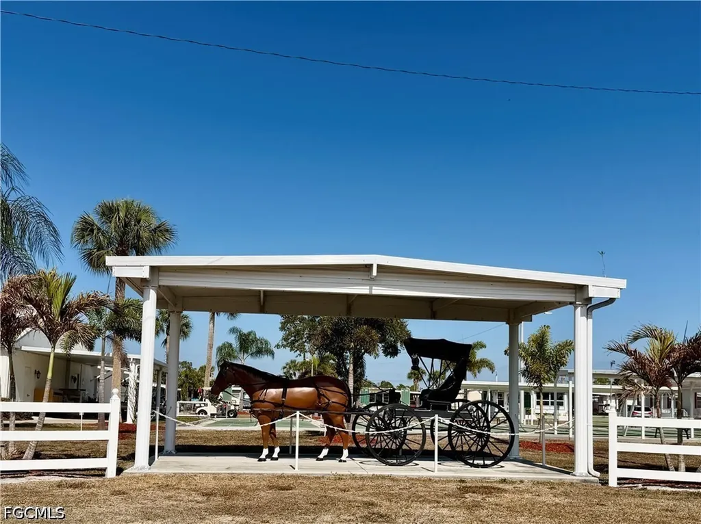 167 Chisholm Trail North Fort Myers FL 33917