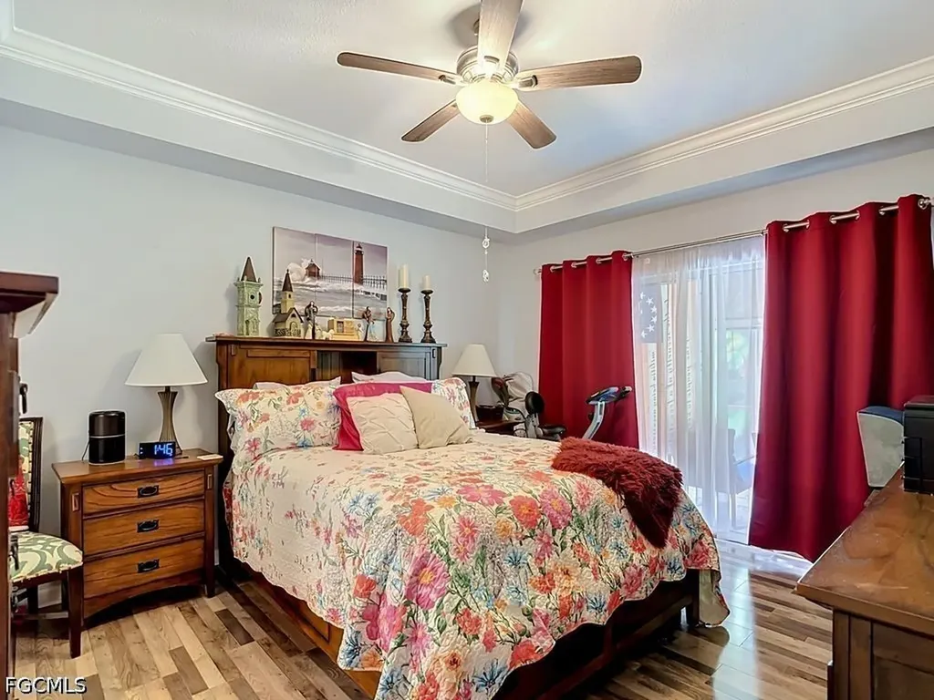 1051 Winding Pines Circle Cape Coral FL 33909