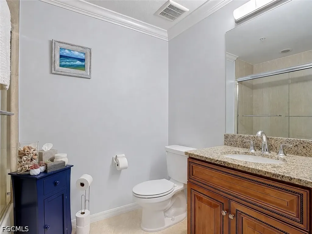 1051 Winding Pines Circle Cape Coral FL 33909