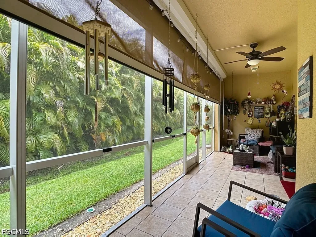 1051 Winding Pines Circle Cape Coral FL 33909