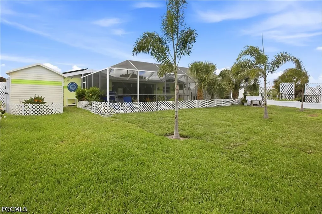 165 Tarpon Boulevard NW Port Charlotte FL 33952