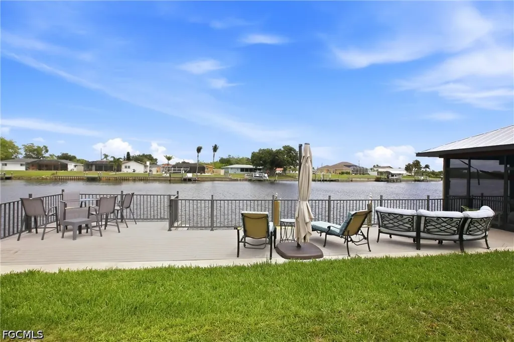 165 Tarpon Boulevard NW Port Charlotte FL 33952
