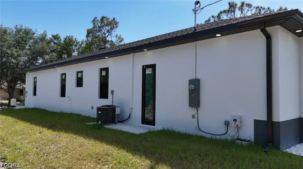 2915 49th Street W Lehigh Acres FL 33971