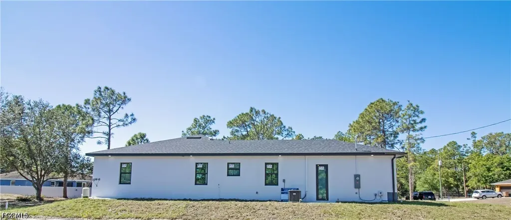 2915 49th Street W Lehigh Acres FL 33971