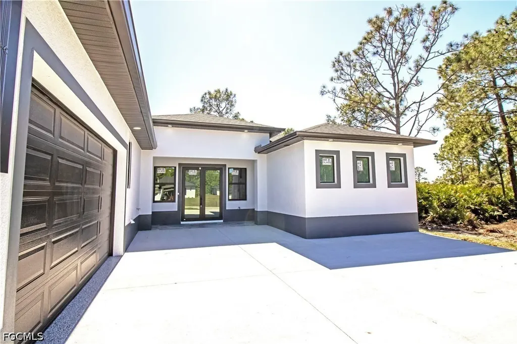 2915 49th Street W Lehigh Acres FL 33971