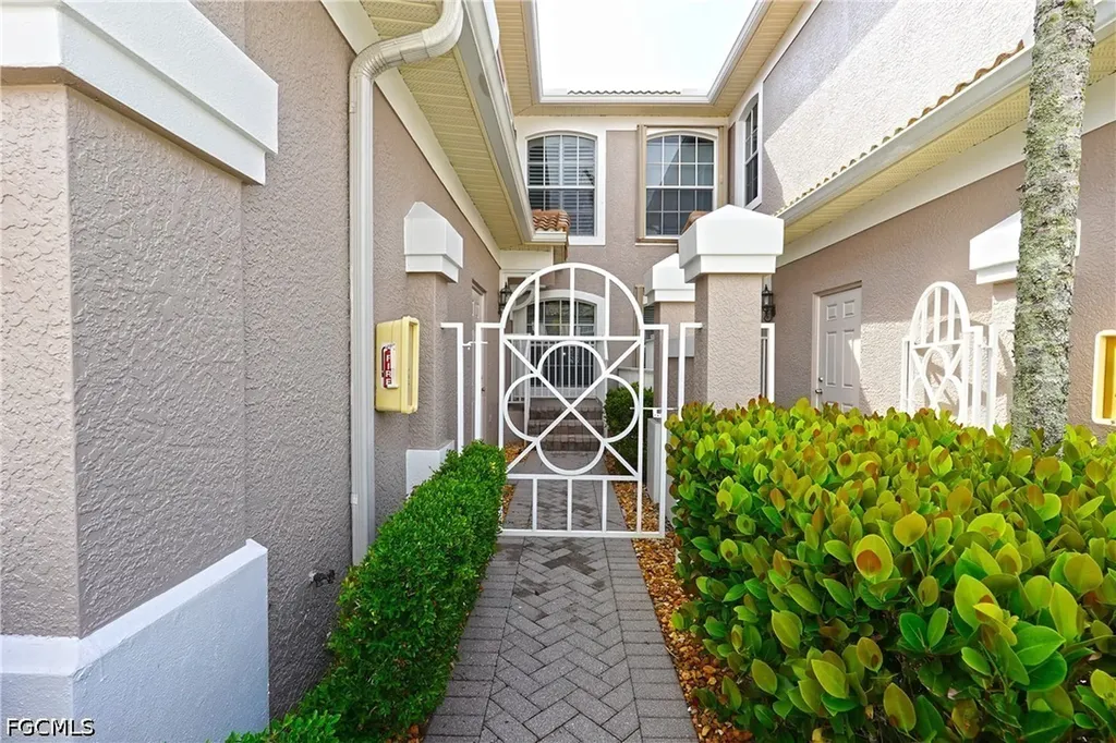 10015 Sky View Way Fort Myers FL 33913