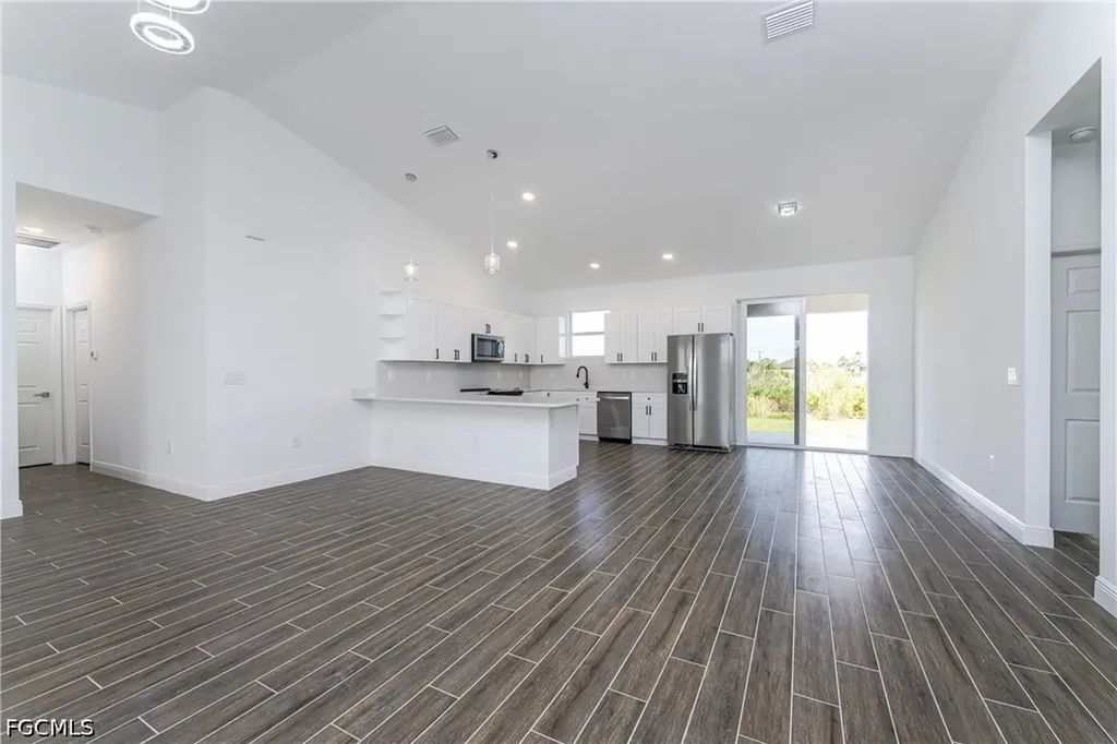 8350 Walbert Street Port Charlotte FL 33981
