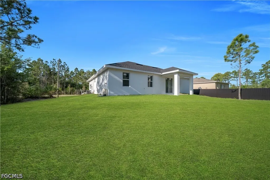 885 Barcia Street E Lehigh Acres FL 33974
