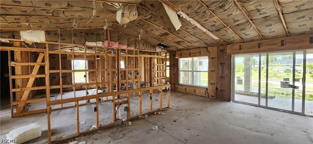 4312 Connection Avenue Cape Coral FL 33909