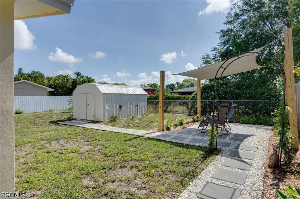 4855 West Drive Fort Myers FL 33907