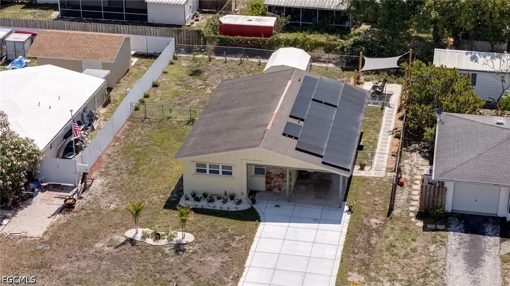 4855 West Drive Fort Myers FL 33907