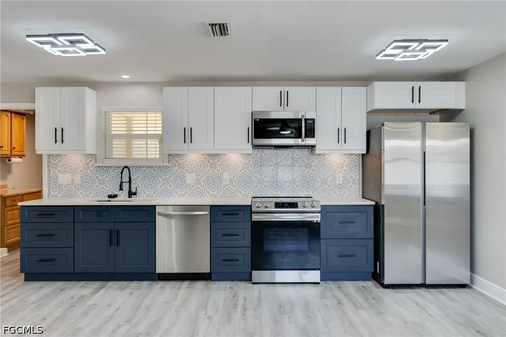 4855 West Drive Fort Myers FL 33907