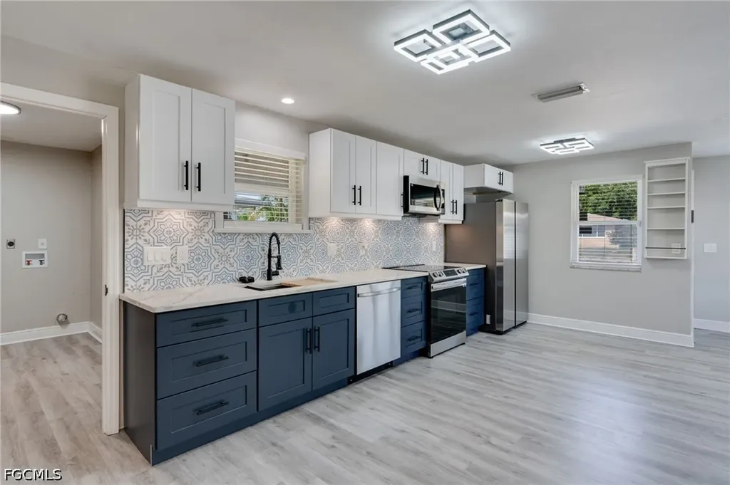 4855 West Drive Fort Myers FL 33907