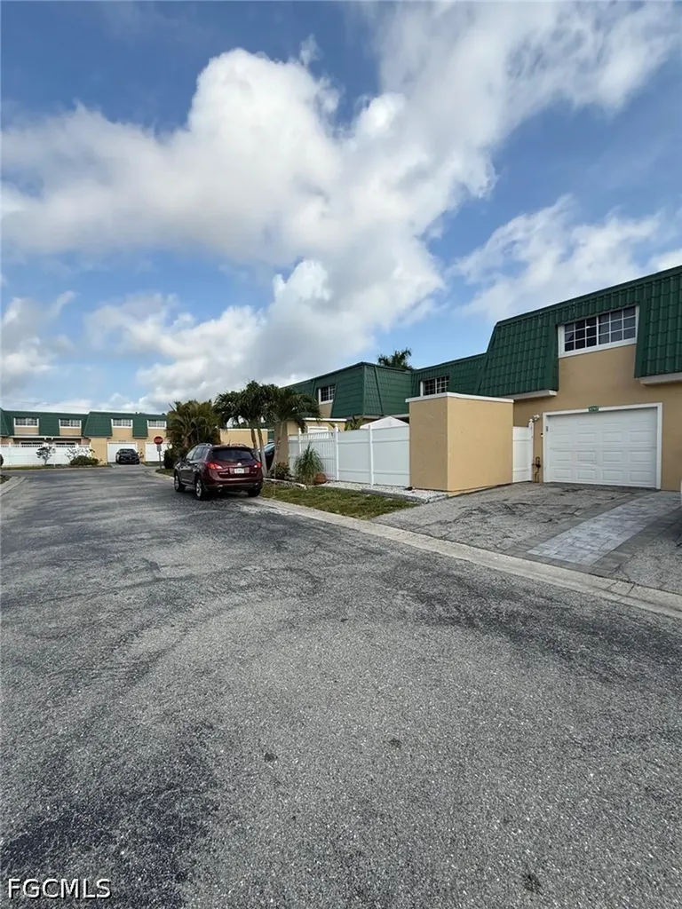 4797 Albacore Lane Fort Myers FL 33919