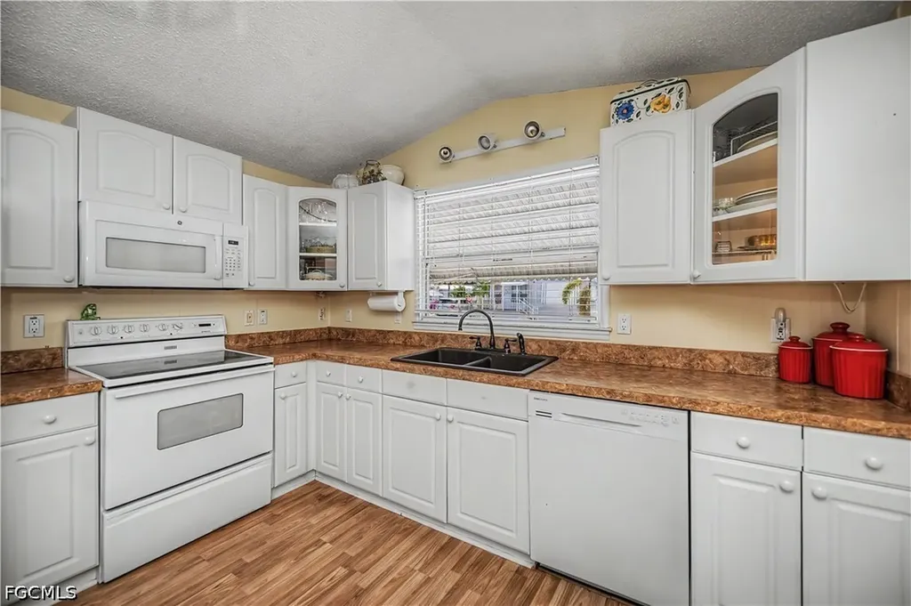 195 Ramble Drive North Fort Myers FL 33903