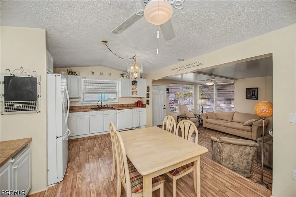 195 Ramble Drive North Fort Myers FL 33903