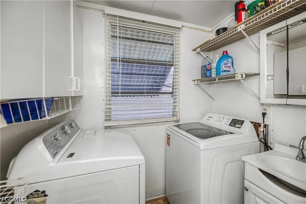 195 Ramble Drive North Fort Myers FL 33903