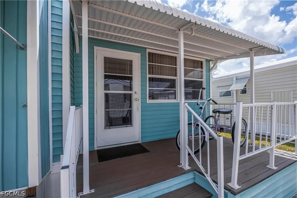 195 Ramble Drive North Fort Myers FL 33903