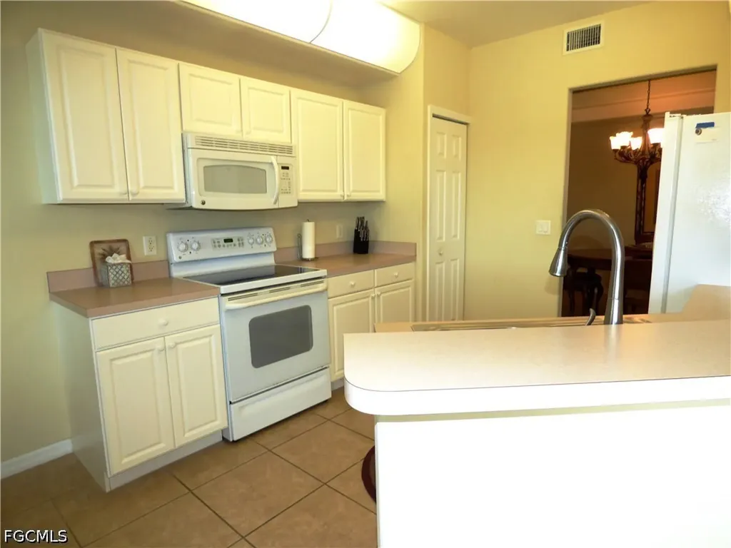 10017 Sky View Way Fort Myers FL 33913