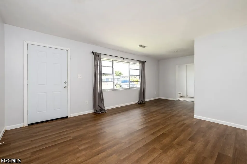 4631 New Haven Drive Fort Myers FL 33908