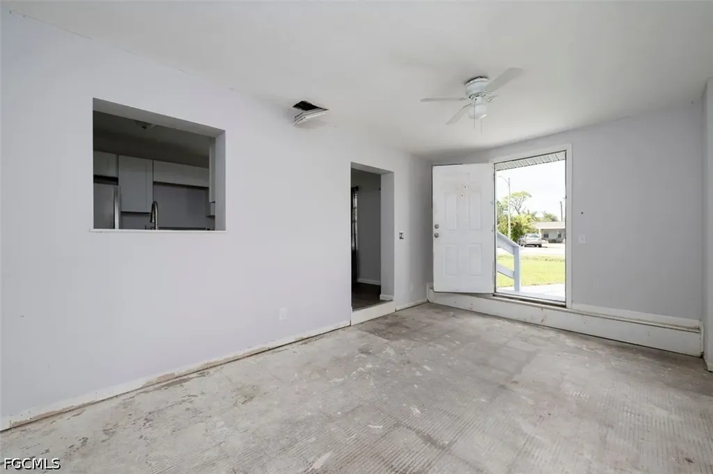 4631 New Haven Drive Fort Myers FL 33908