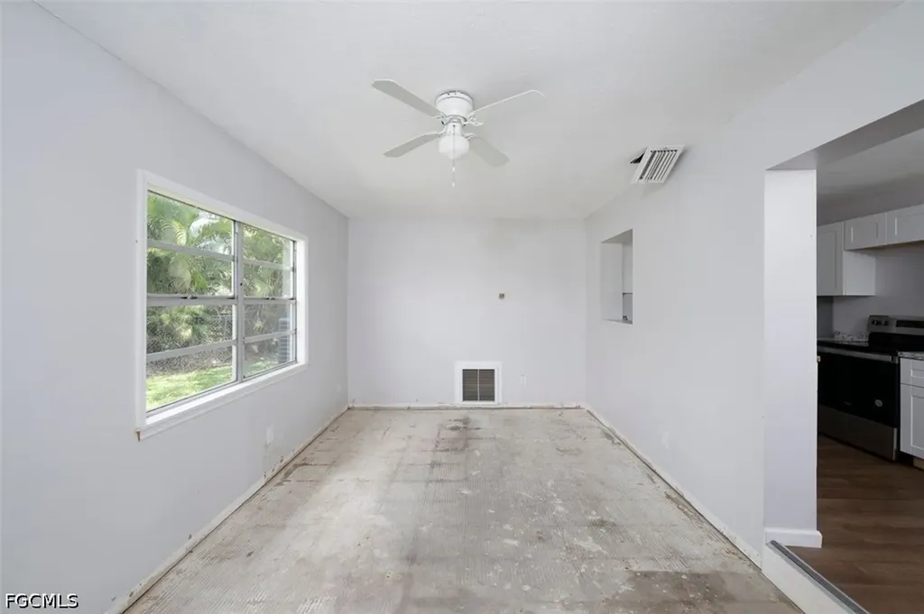 4631 New Haven Drive Fort Myers FL 33908