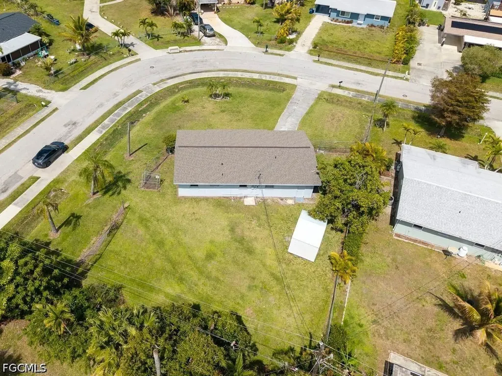 4631 New Haven Drive Fort Myers FL 33908