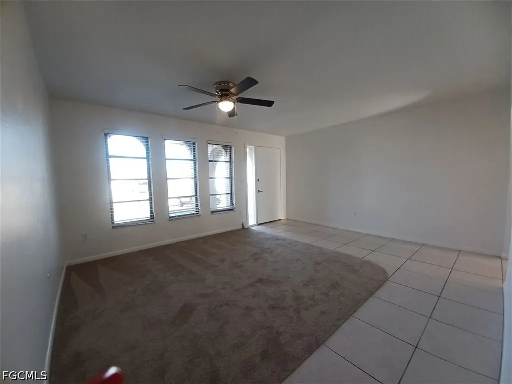 3305 SW 7th Place Cape Coral FL 33914