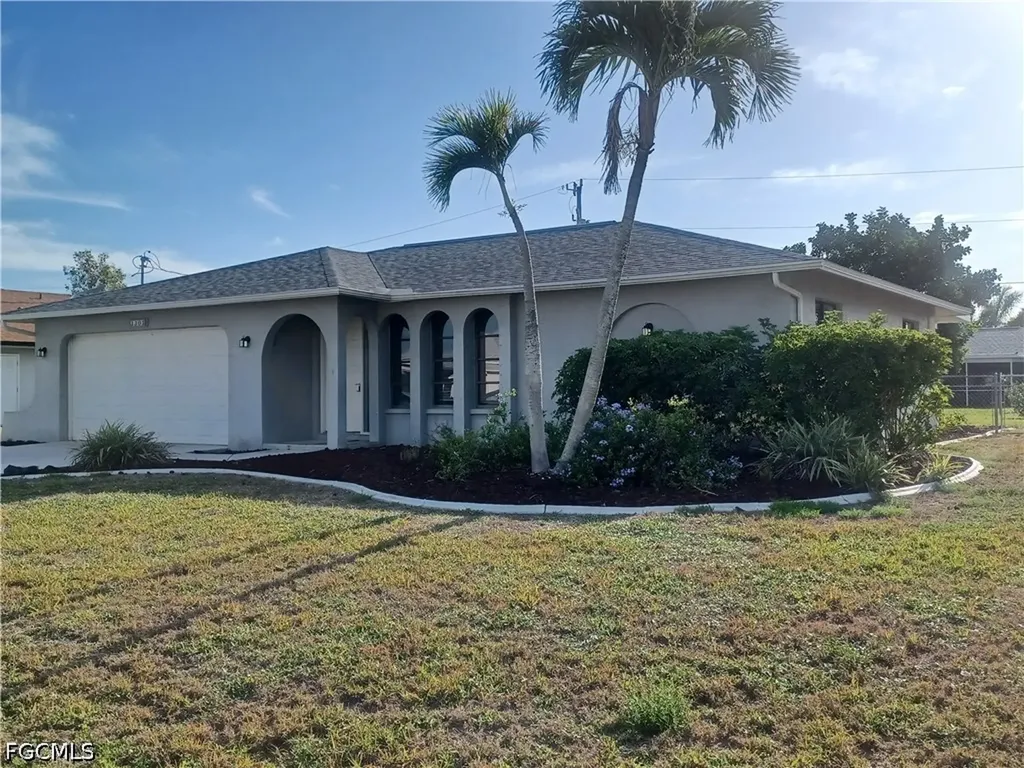 3305 SW 7th Place Cape Coral FL 33914