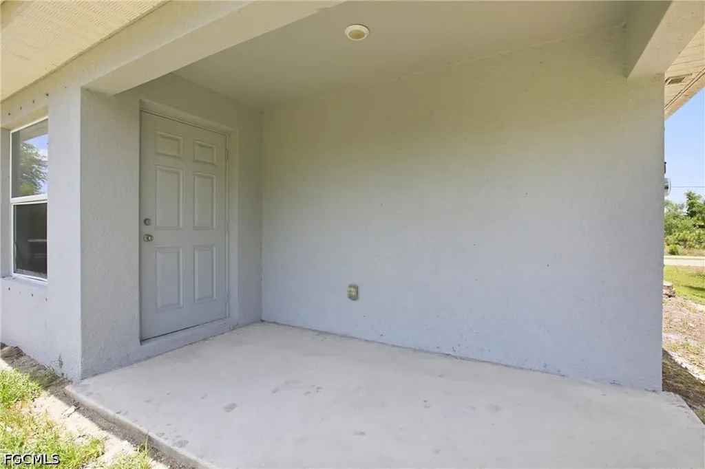 29475/29477 Peace River Shores Boulevard Punta Gorda FL 33982