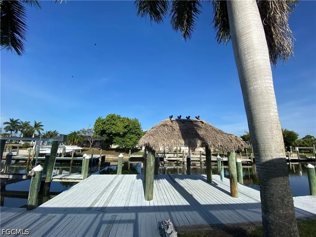 5156 Sunnybrook Court Cape Coral FL 33904