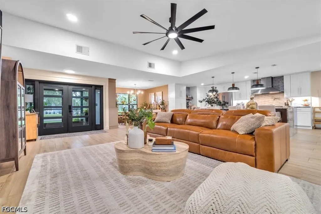 202 Ridgewood Avenue Clewiston FL 33440