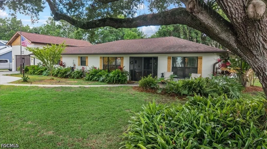 202 Ridgewood Avenue Clewiston FL 33440