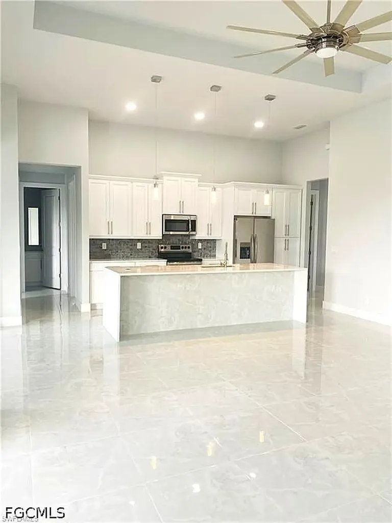 224 NW 2nd Place Cape Coral FL 33993