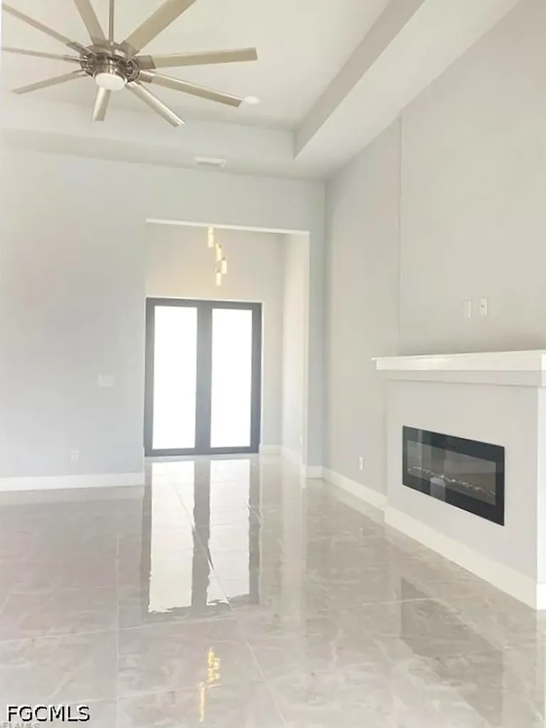 224 NW 2nd Place Cape Coral FL 33993