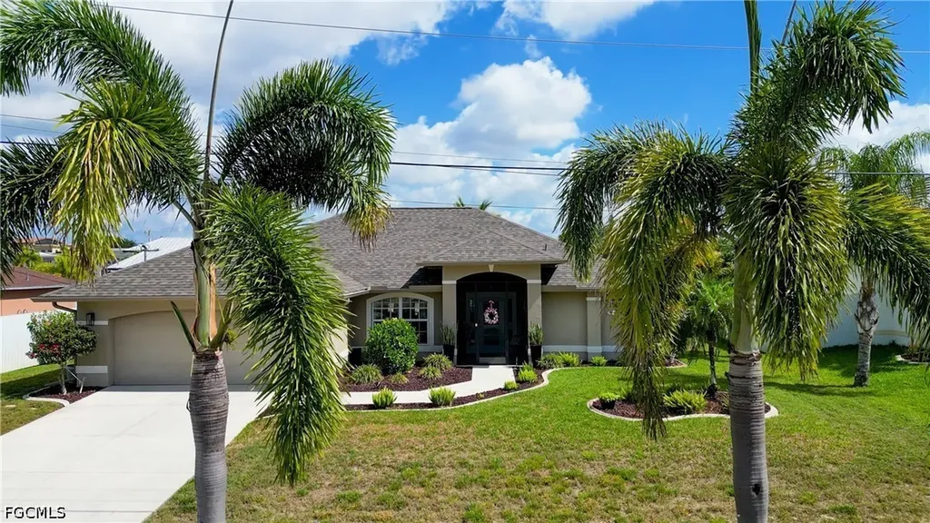 1621 NE 5th Terrace Cape Coral FL 33909
