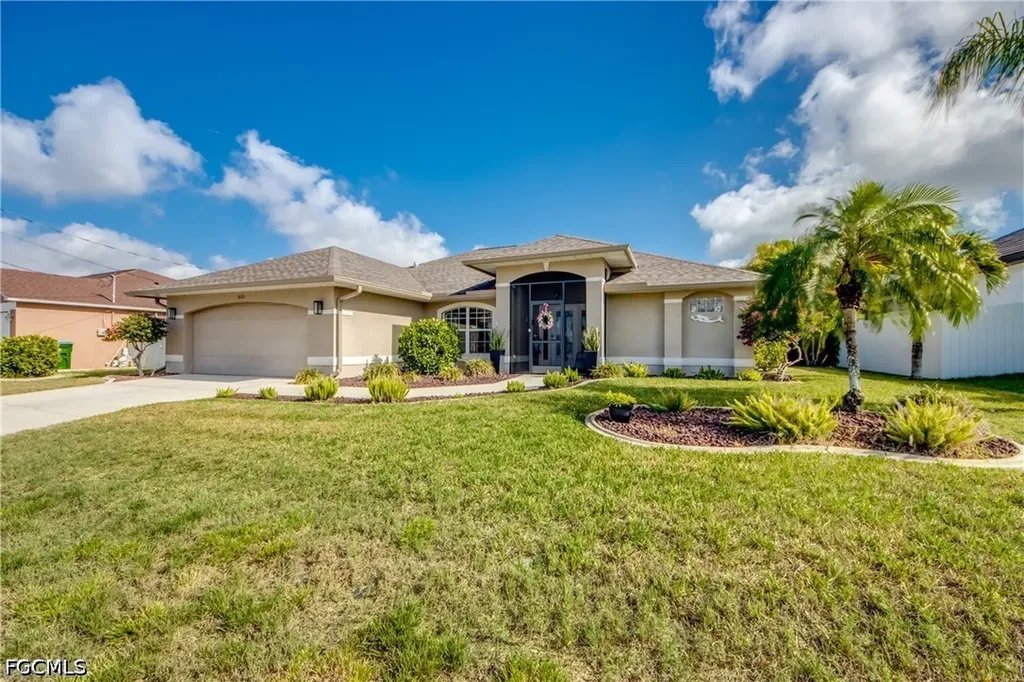 1621 NE 5th Terrace Cape Coral FL 33909